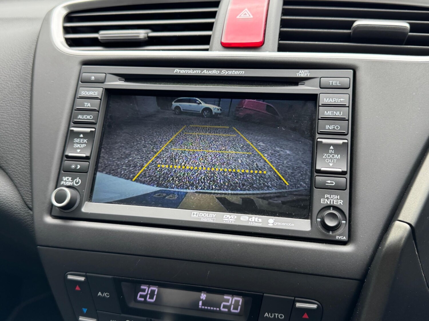 Used Honda Civic 2014 for sale - 76592929: Photo 23