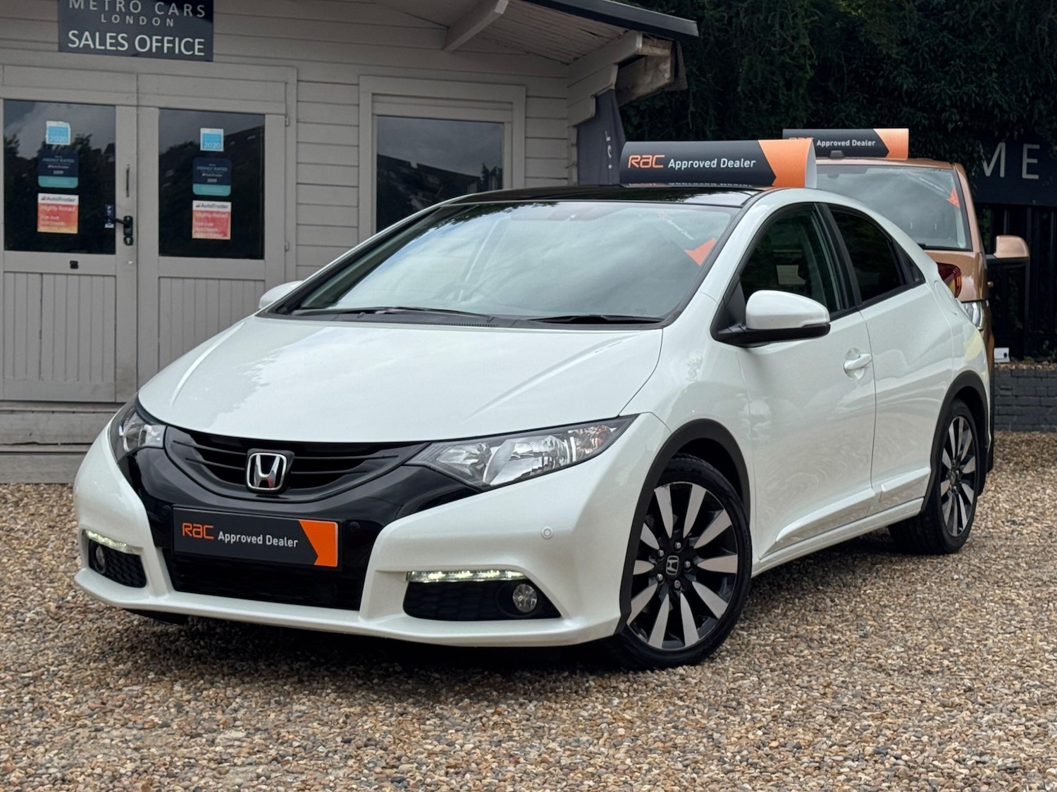 Used Honda Civic 2014 for sale - 76592929: Photo 7