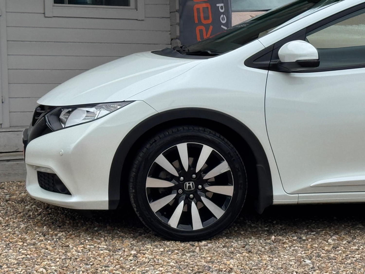 Used Honda Civic 2014 for sale - 76592929: Photo 9