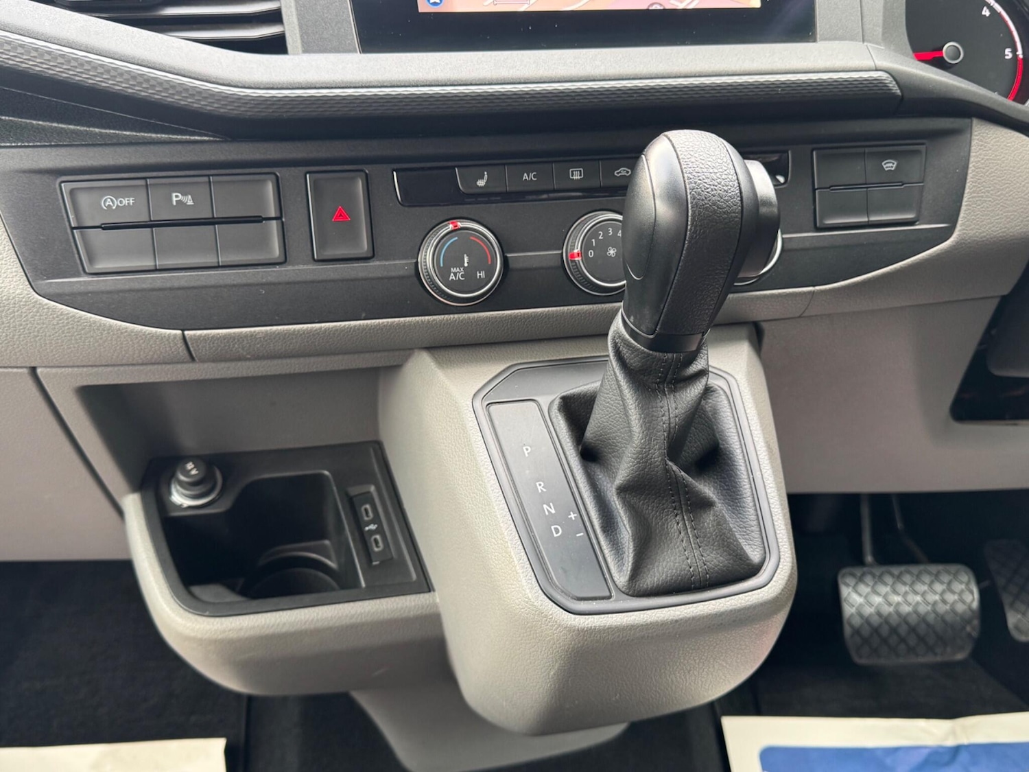 Used Volkswagen Transporter 2021 for sale - 77510217: Photo 22