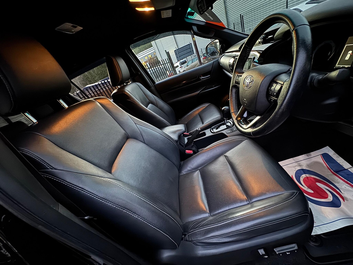 Used Toyota Hilux 2020 for sale - 76823648: Photo 17