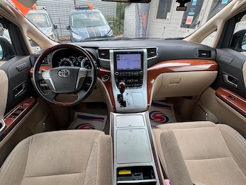 Used Toyota Alphard 2025 for sale - 78662034: Photo