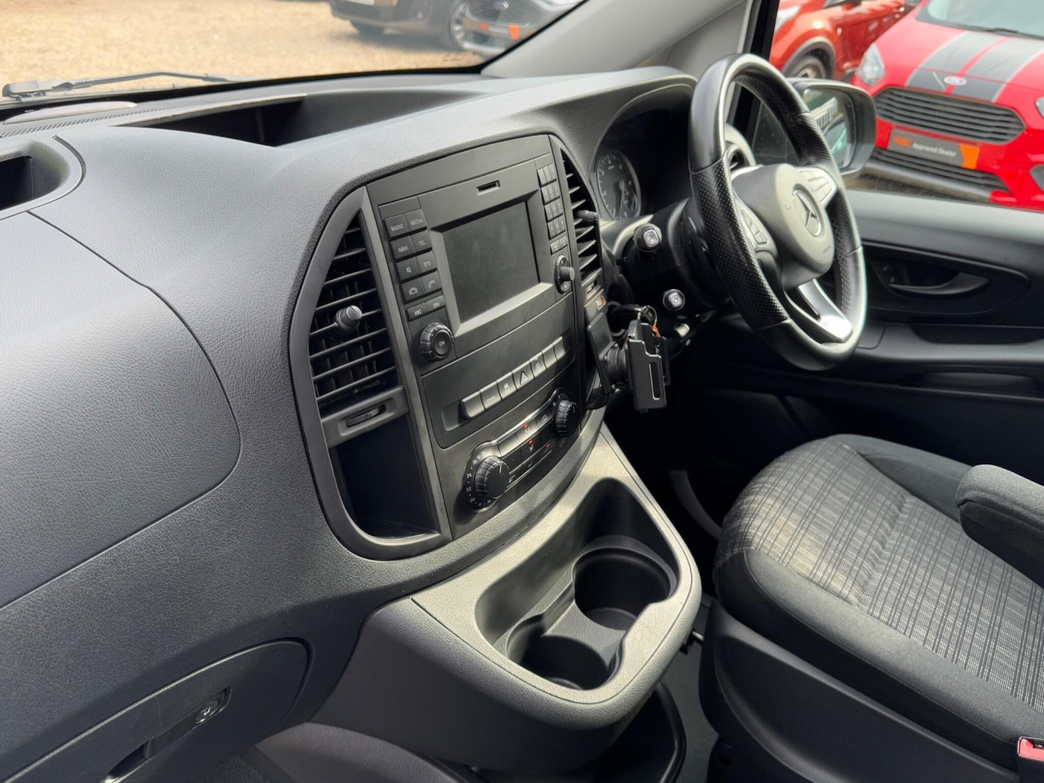 Used Mercedes-Benz Vito 2020 for sale - 76151604: Photo 14