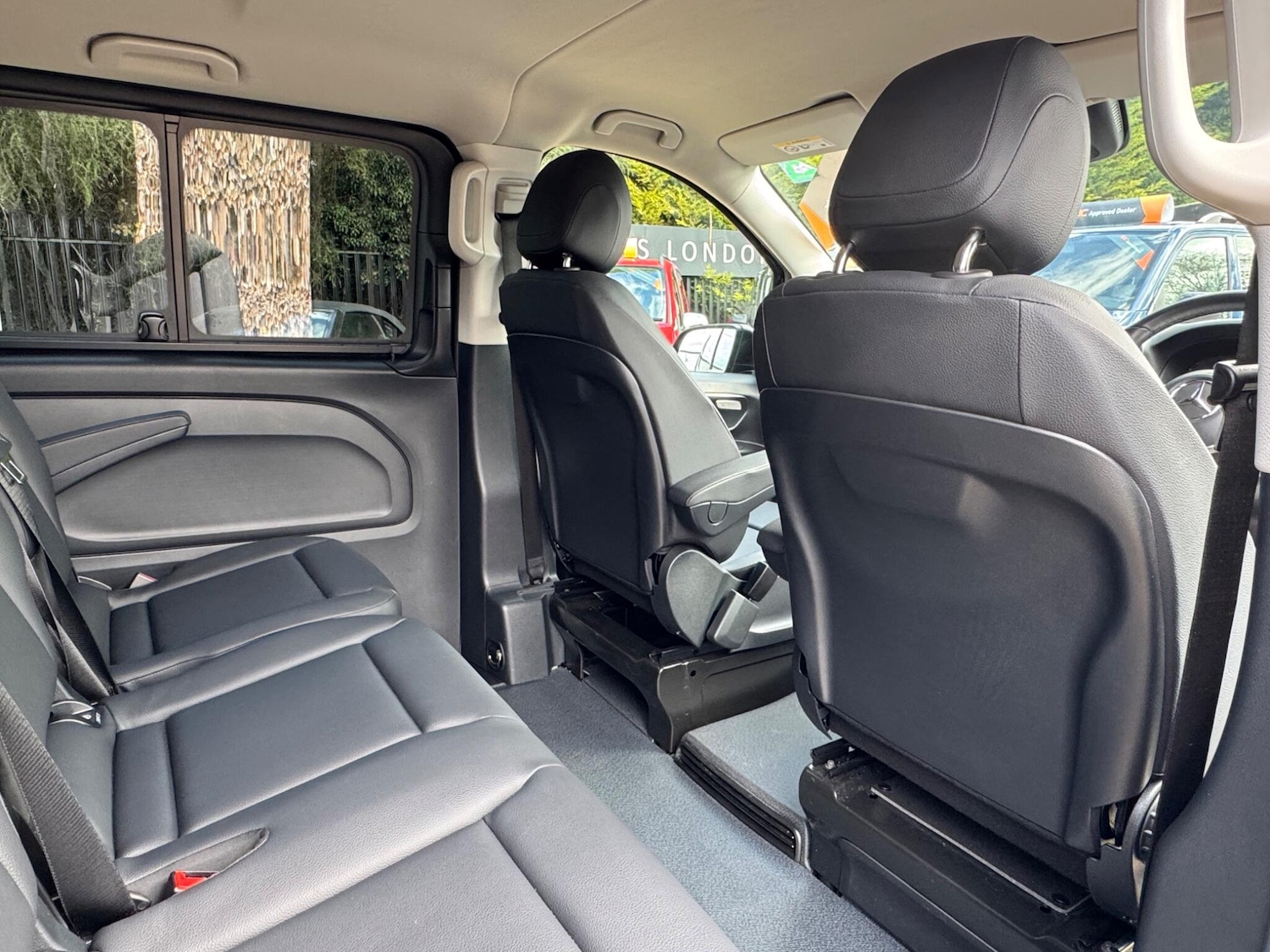 Used Mercedes-Benz Vito 2024 for sale - 77839558: Photo 24