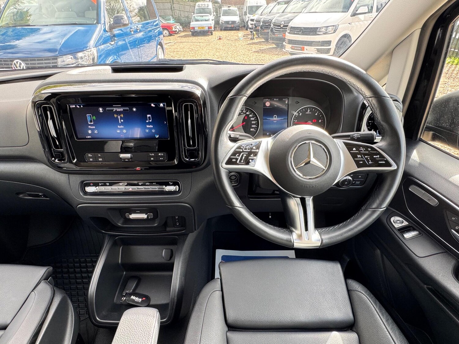 Used Mercedes-Benz Vito 2024 for sale - 77839558: Photo 28