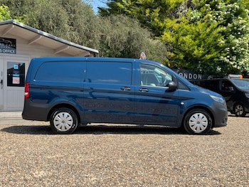 Used Mercedes-Benz Vito 2017 for sale - 78704644: Photo
