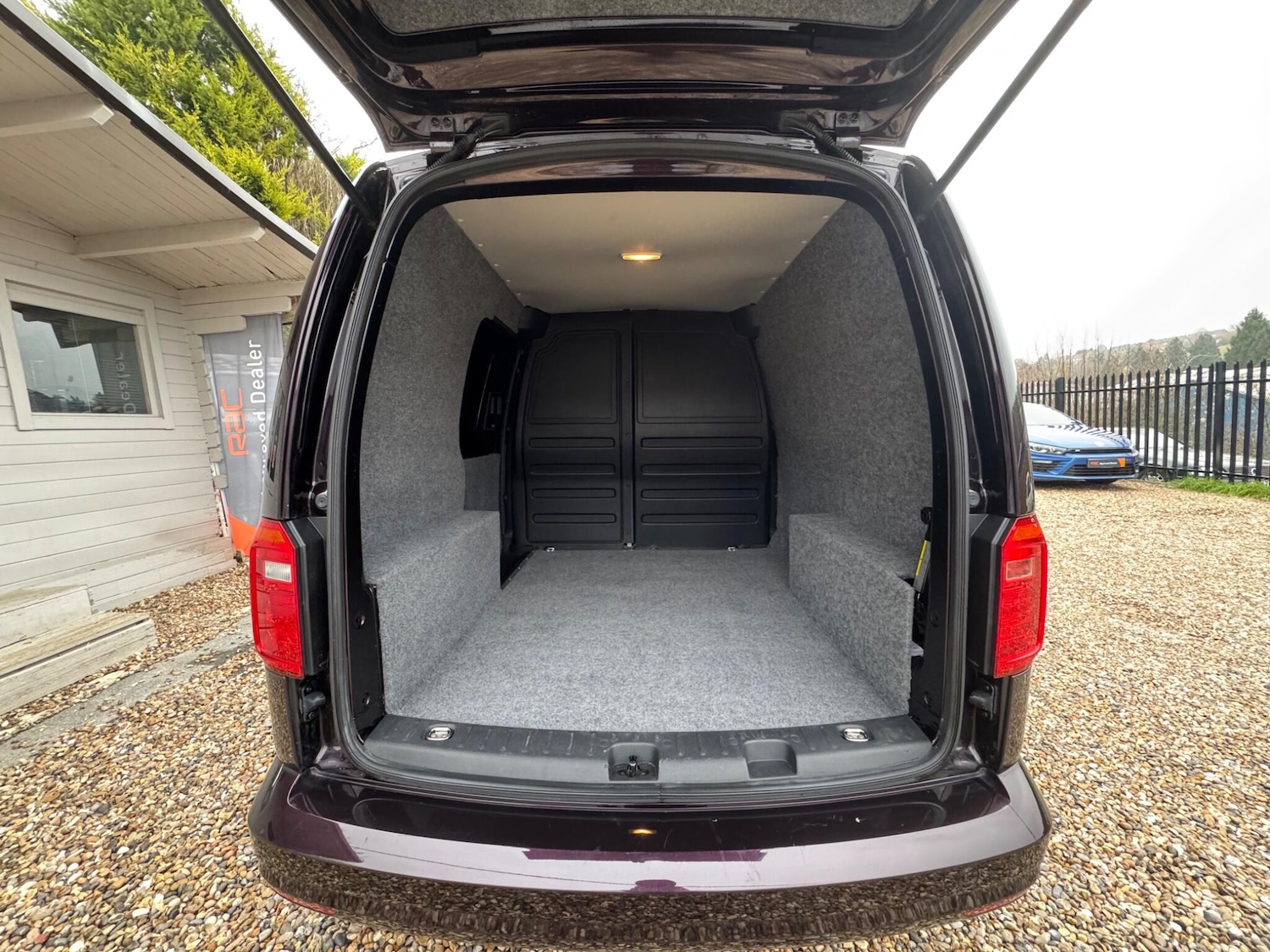 Used Volkswagen Caddy 2018 for sale - 77479175: Photo 3