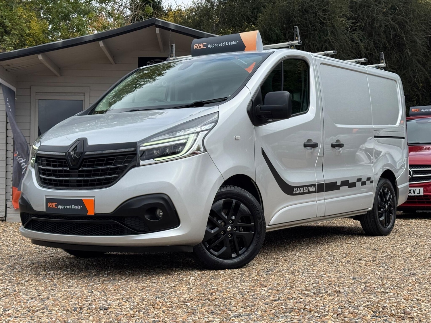 Used Renault Trafic 2021 for sale - 76388178: Photo 2