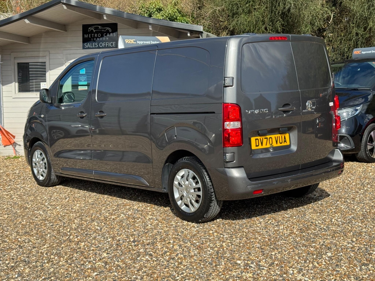 Used Vauxhall Vivaro 2020 for sale - 77892300: Photo 5