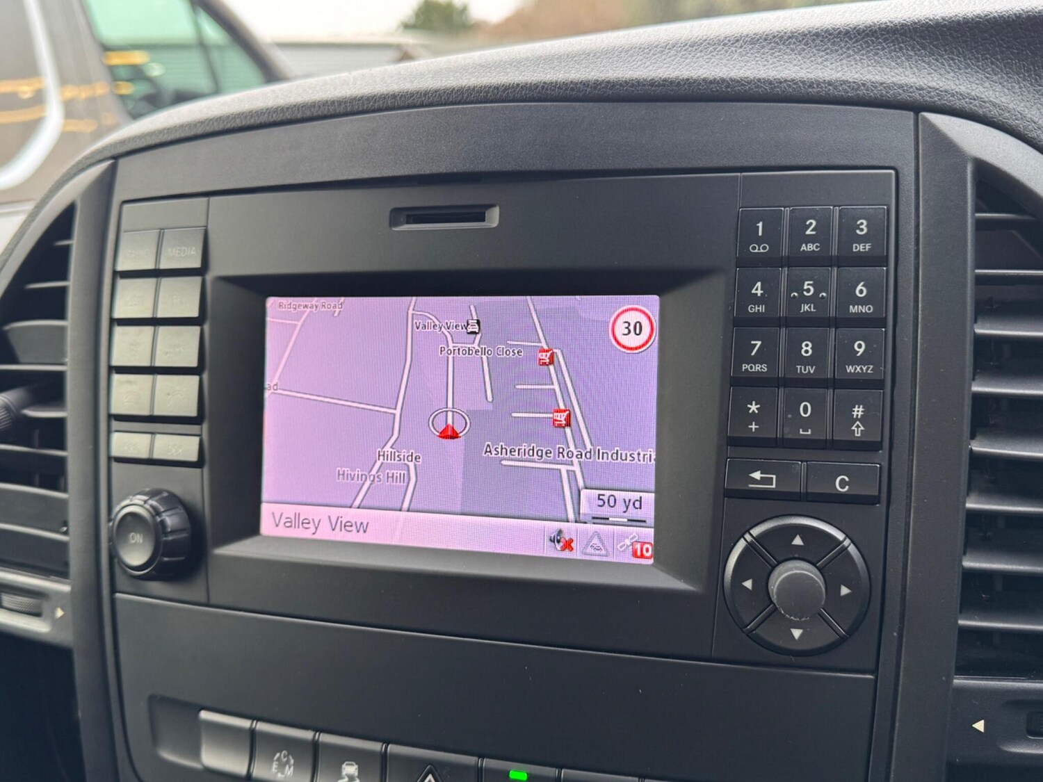 Used Mercedes-Benz Vito 2017 for sale - 77598093: Photo 17