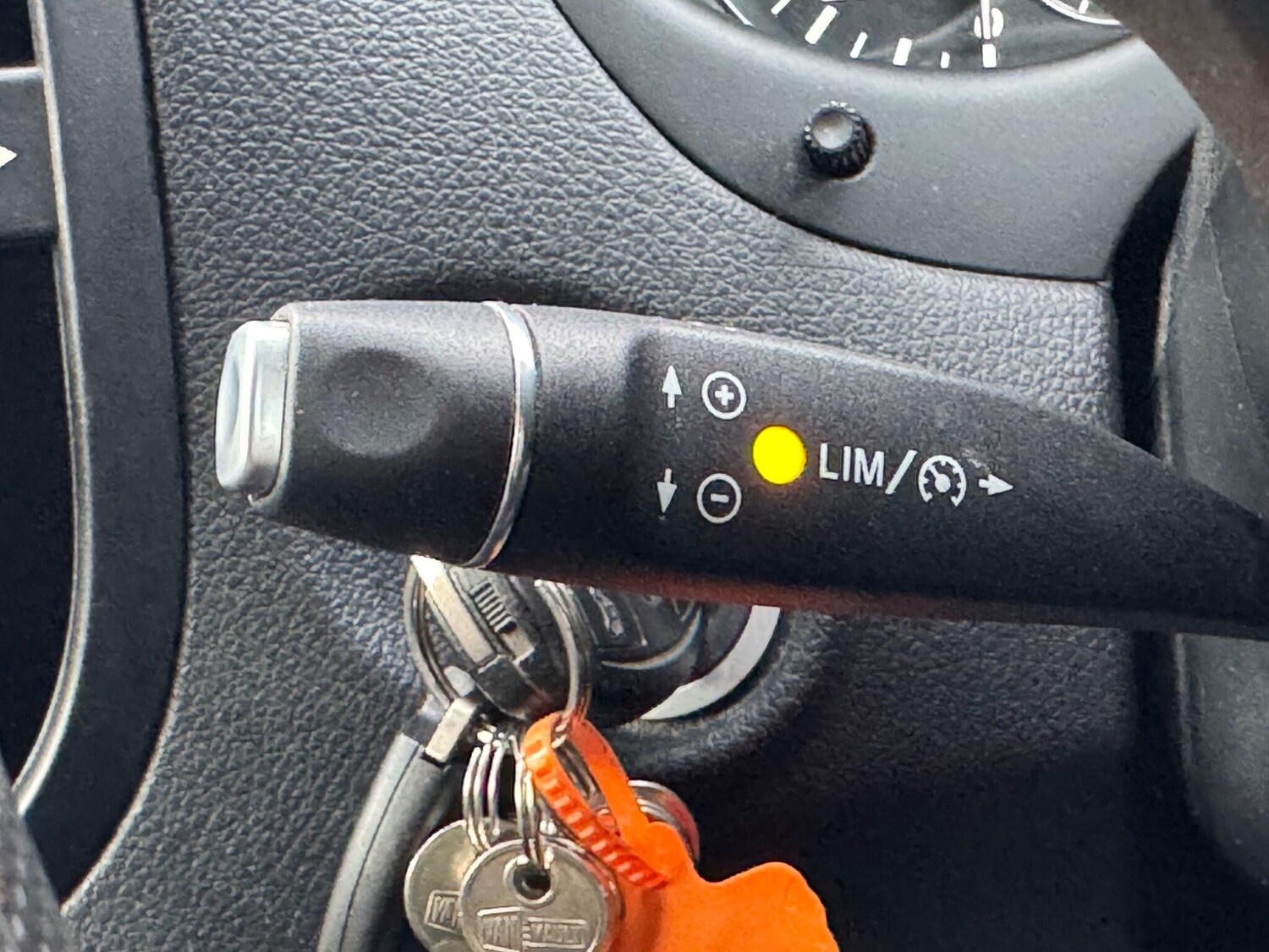 Used Mercedes-Benz Vito 2017 for sale - 77598093: Photo 5