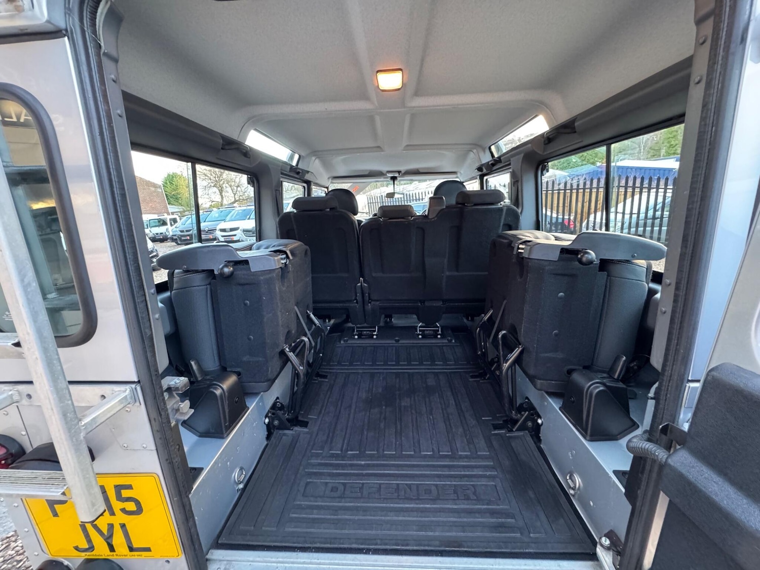 Used Land Rover Defender 2015 for sale - 77130659: Photo 26