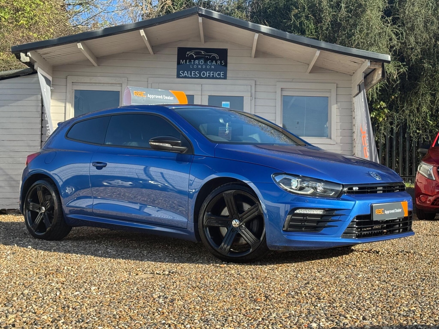 Used Volkswagen Scirocco 2017 for sale - 76992637: Photo 2