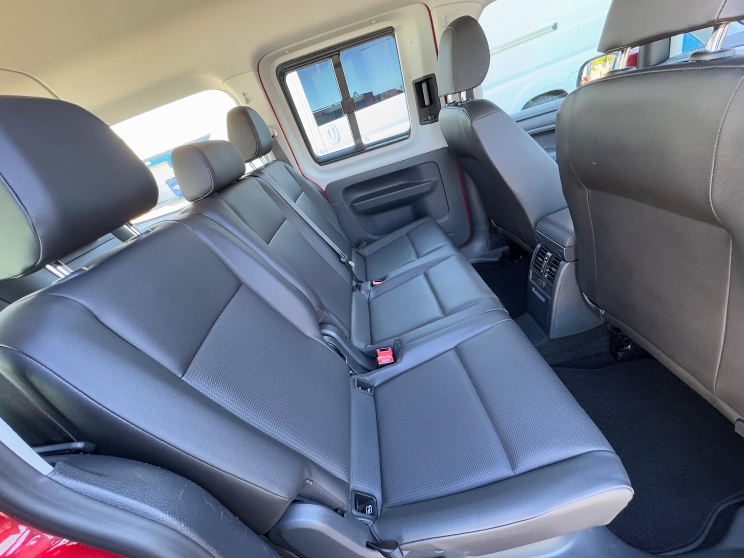 Used Volkswagen Caddy Maxi Life 2019 for sale - 76189620: Photo 15