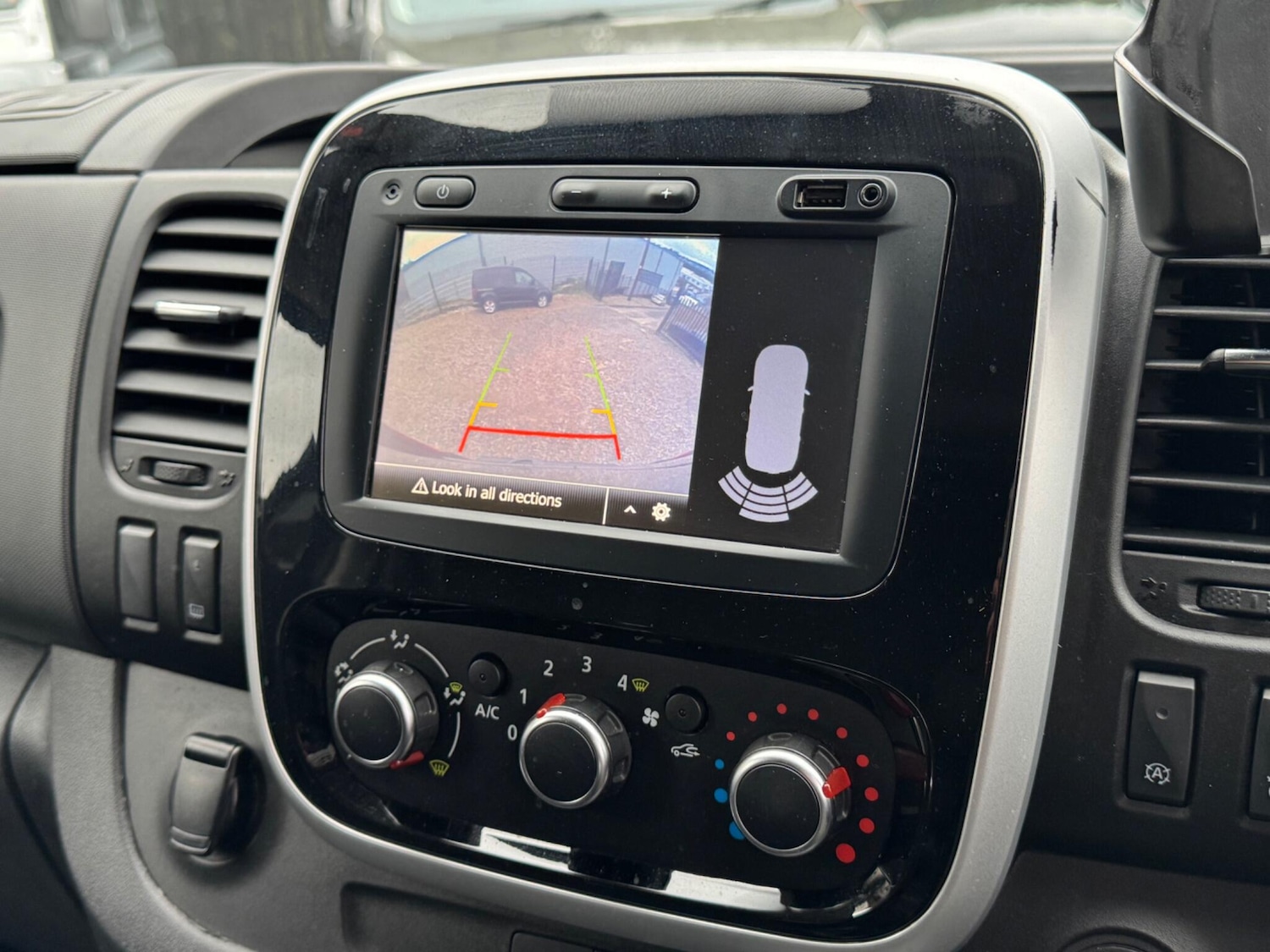 Used Renault Trafic 2019 for sale - 77411797: Photo 25