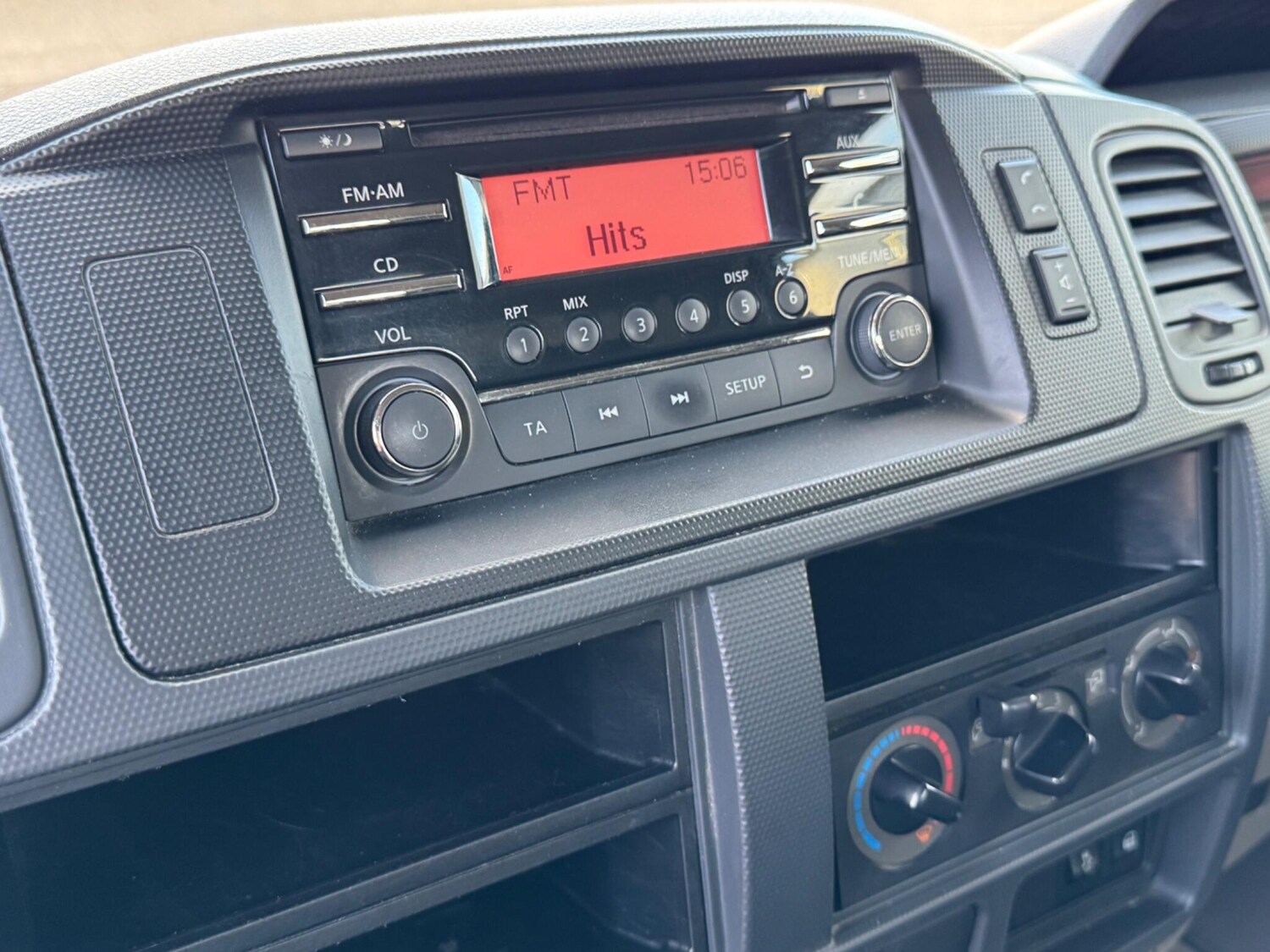 Used Nissan Cabstar 2017 for sale - 77190551: Photo 13