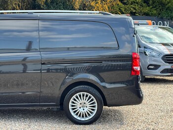 Used Mercedes-Benz Vito 2021 for sale - 78335180: Photo