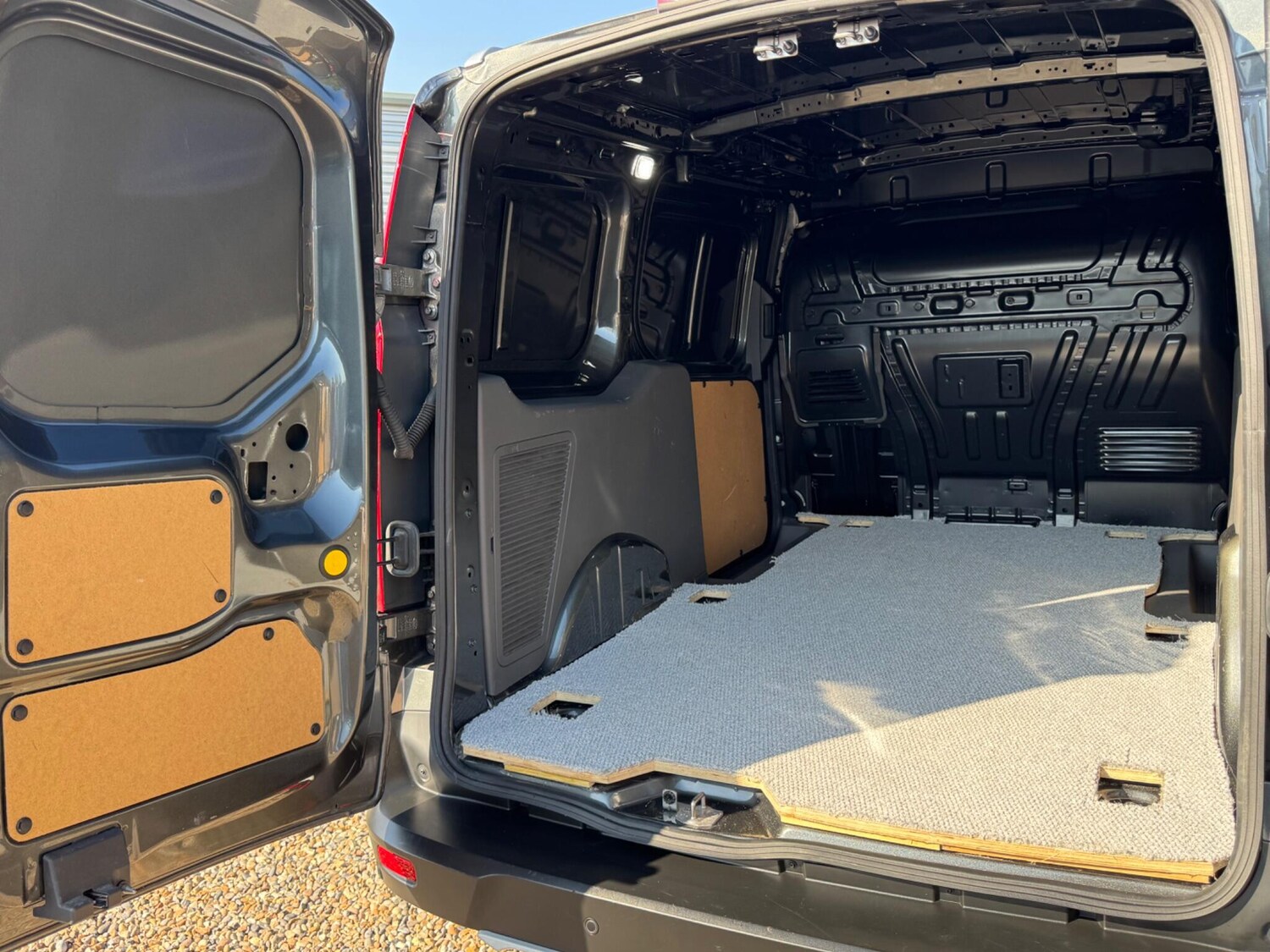 Used Ford Transit Connect 2024 for sale - 77958100: Photo 25