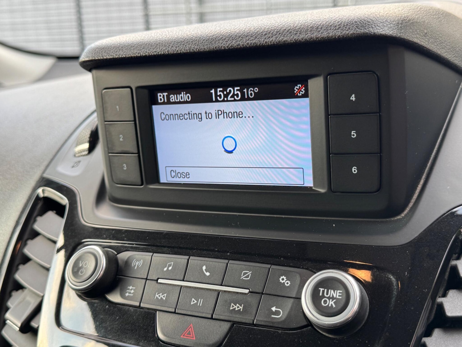 Used Ford Transit Connect 2019 for sale - 76499495: Photo 19