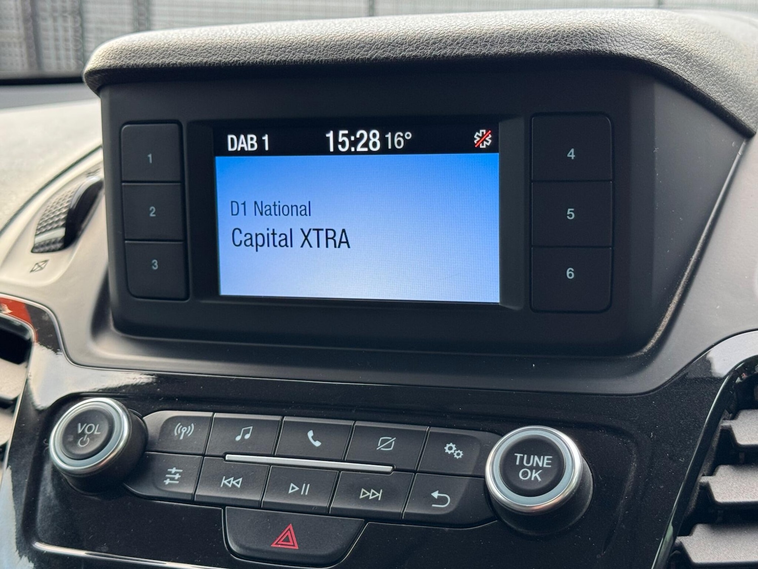 Used Ford Transit Connect 2019 for sale - 76499495: Photo 21