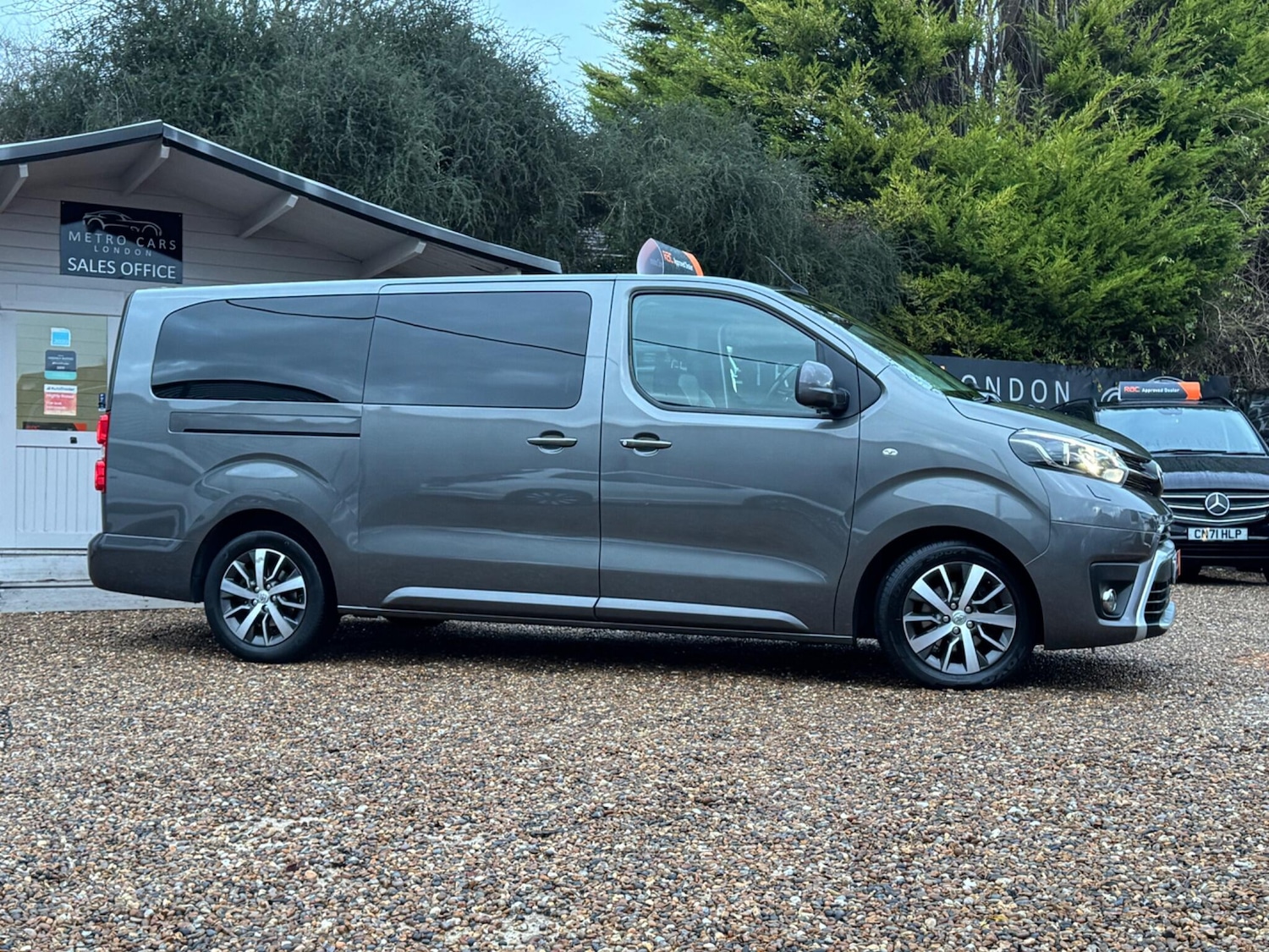 Used Toyota PROACE CITY Verso 2018 for sale - 76936473: Photo 10