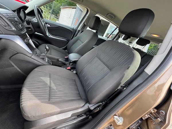 Used Vauxhall Zafira Tourer 2014 for sale - 75319630: Photo 13