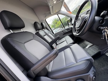 Used Volkswagen Crafter 2019 for sale - 79236318: Photo