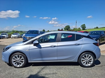 Used Vauxhall Astra 2017 for sale - 79169979: Photo