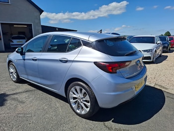 Used Vauxhall Astra 2017 for sale - 79169979: Photo