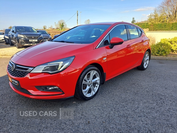 Used Vauxhall Astra 2017 for sale - 77982835: Photo 2