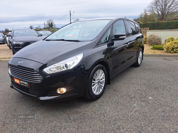 Used Ford S-Max 2017 for sale - 77799617: Photo 2