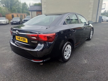 Used Toyota Avensis 2015 for sale - 79084764: Photo