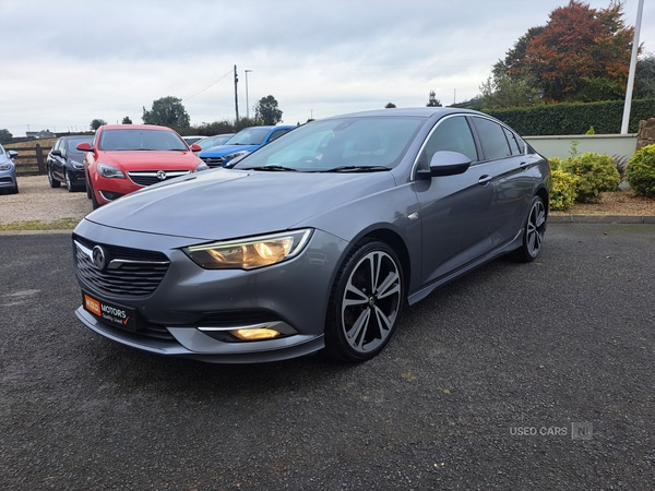 Used Vauxhall Insignia 2018 for sale - 76240594: Photo 2