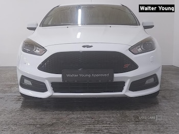 Used Ford Focus 2015 for sale - 76359590: Photo