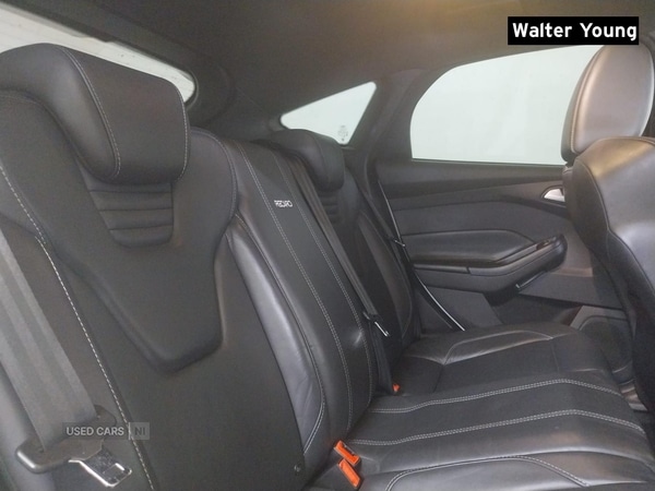 Used Ford Focus 2015 for sale - 76359590: Photo 7