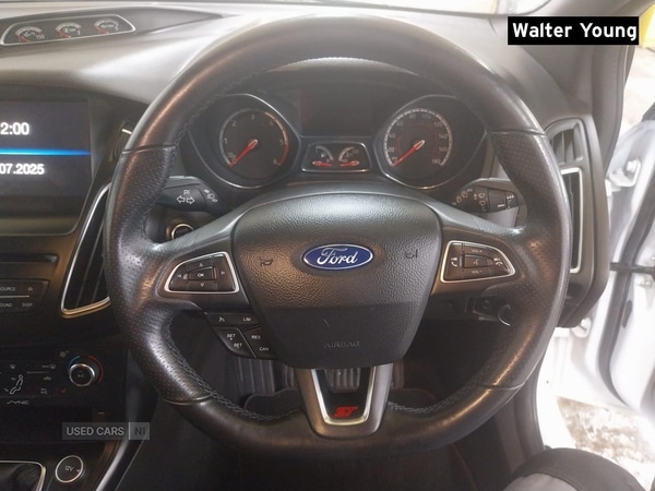 Used Ford Focus 2015 for sale - 76359590: Photo 9