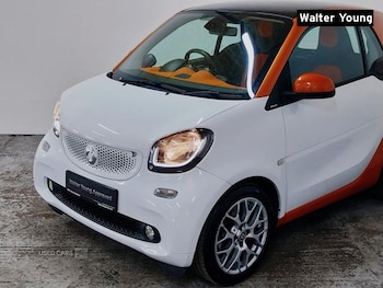 Used smart fortwo 2015 for sale - 76350086: Photo