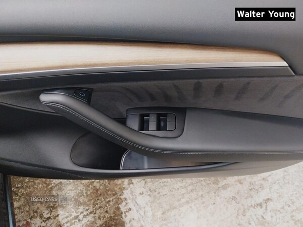 Used Tesla Model 3 2021 for sale - 77315610: Photo 27