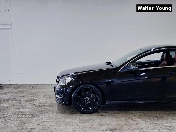 Used Mercedes-Benz C-Class 2012 for sale - 76215864: Photo 10