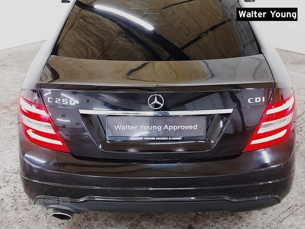 Used Mercedes-Benz C-Class 2012 for sale - 76215864: Photo 16