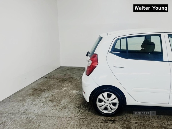 Used Hyundai i10 2011 for sale - 76359538: Photo 11