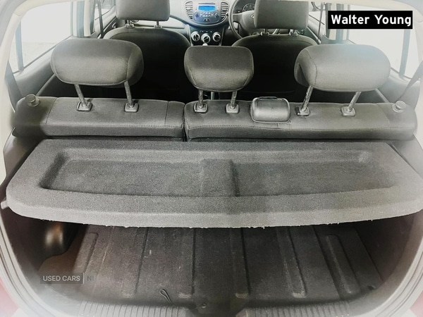 Used Hyundai i10 2011 for sale - 76359538: Photo 13