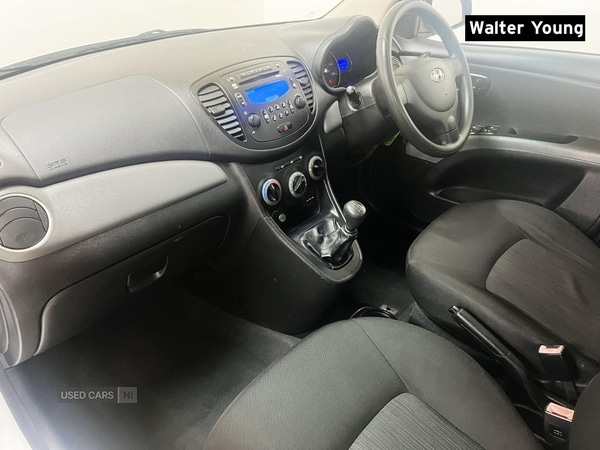 Used Hyundai i10 2011 for sale - 76359538: Photo 15