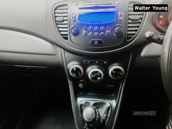 Used Hyundai i10 2011 for sale - 76359538: Photo 27