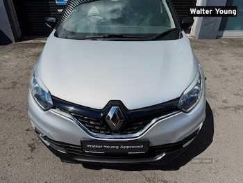 Used Renault Captur 2018 for sale - 79256580: Photo