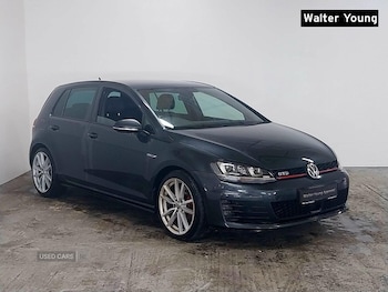 Used Volkswagen Golf 2016 for sale - 77893361: Photo