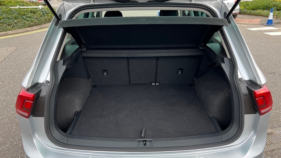 Used Volkswagen Tiguan 2022 for sale - 76640356: Photo 16