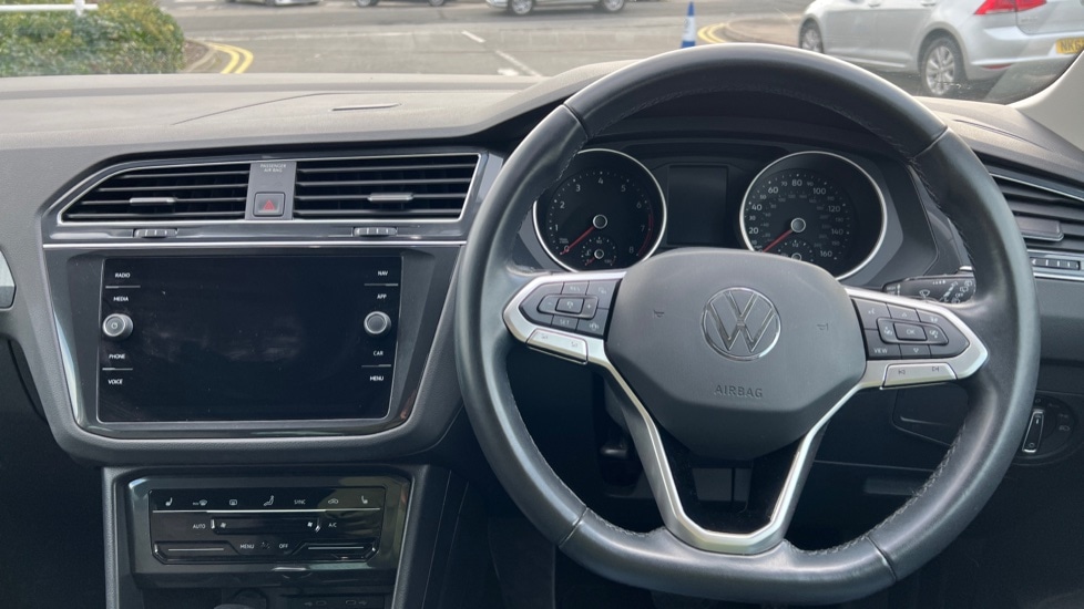 Used Volkswagen Tiguan 2022 for sale - 76640356: Photo 27