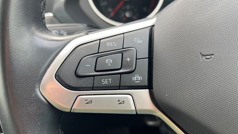 Used Volkswagen Tiguan 2022 for sale - 76640356: Photo 31