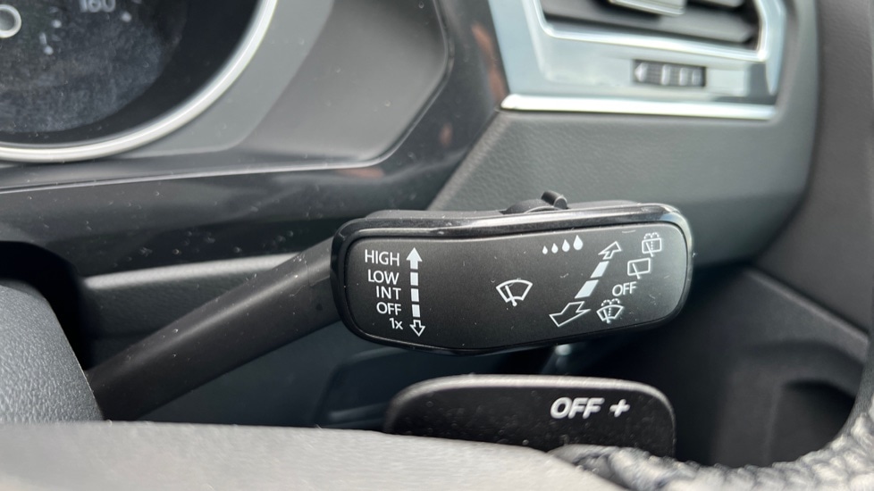 Used Volkswagen Tiguan 2022 for sale - 76640356: Photo 32